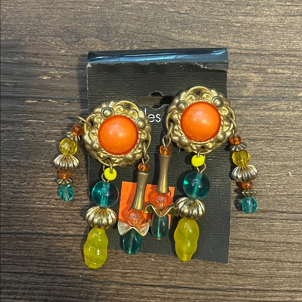 Vintage Style Orange and Yellow Dangle Clip On Earrings
